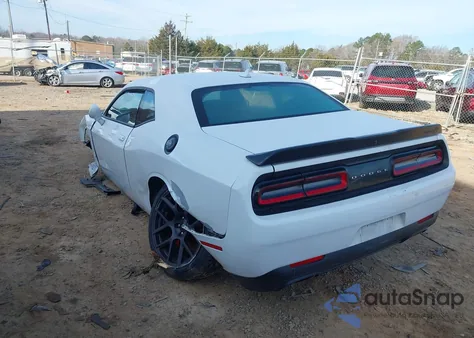 2022 Dodge Challenger R/T Scat Pack z USA, uszkodzony, nr VIN 2C3CDZFJ0NH249461